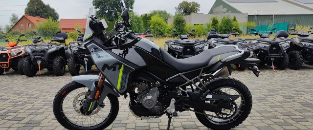 cf-moto