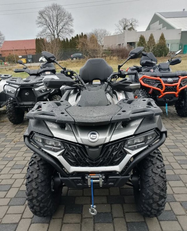 cf-moto